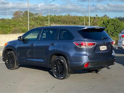 2015 Toyota Highlander - Thumbnail