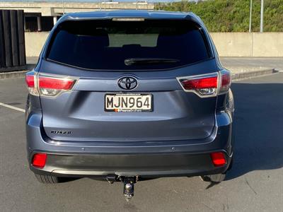 2015 Toyota Highlander - Thumbnail