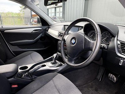 2013 BMW X1 - Thumbnail