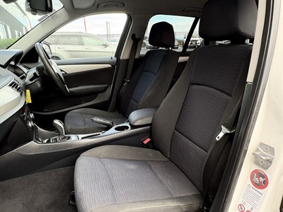 2013 BMW X1 - Thumbnail