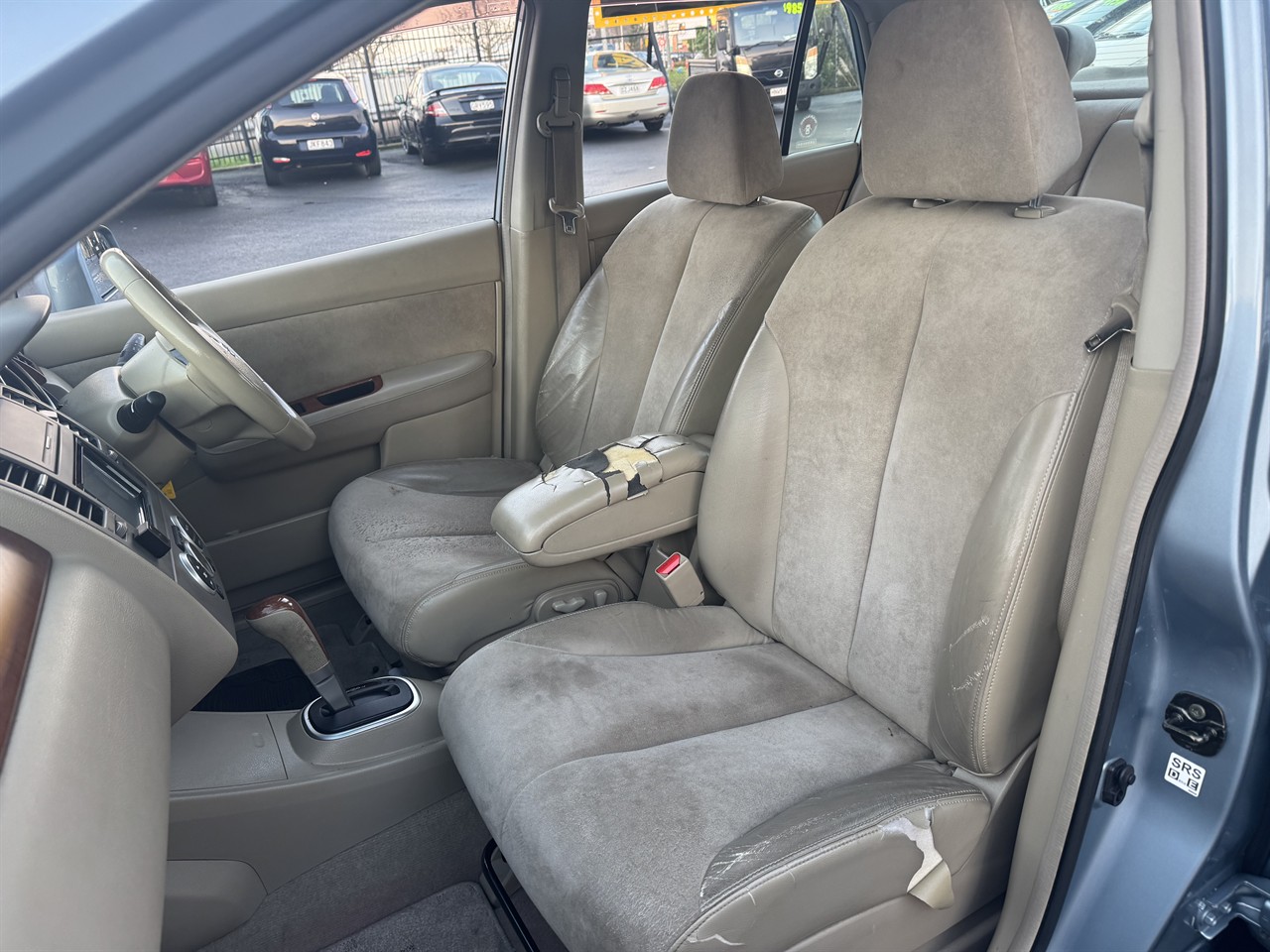 2005 Nissan Tiida
