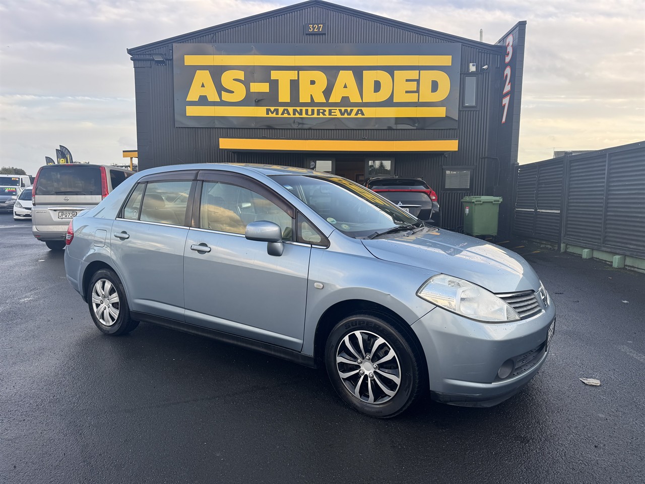 2005 Nissan Tiida