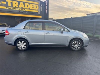 2005 Nissan Tiida - Thumbnail