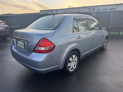 2005 Nissan Tiida - Thumbnail