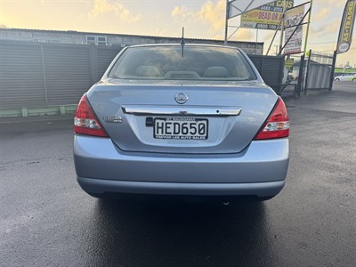 2005 Nissan Tiida - Thumbnail