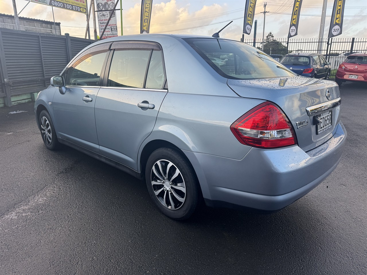 2005 Nissan Tiida