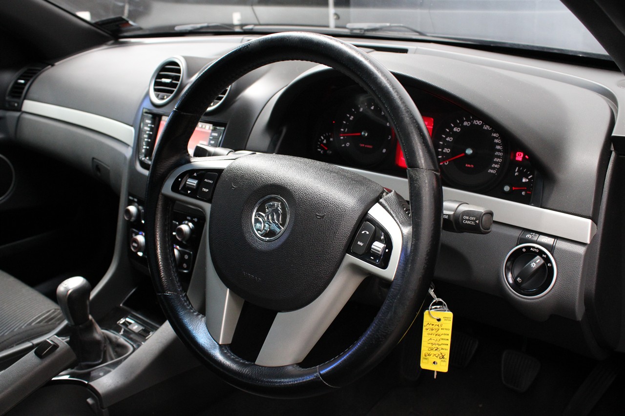 2012 Holden COMMODORE