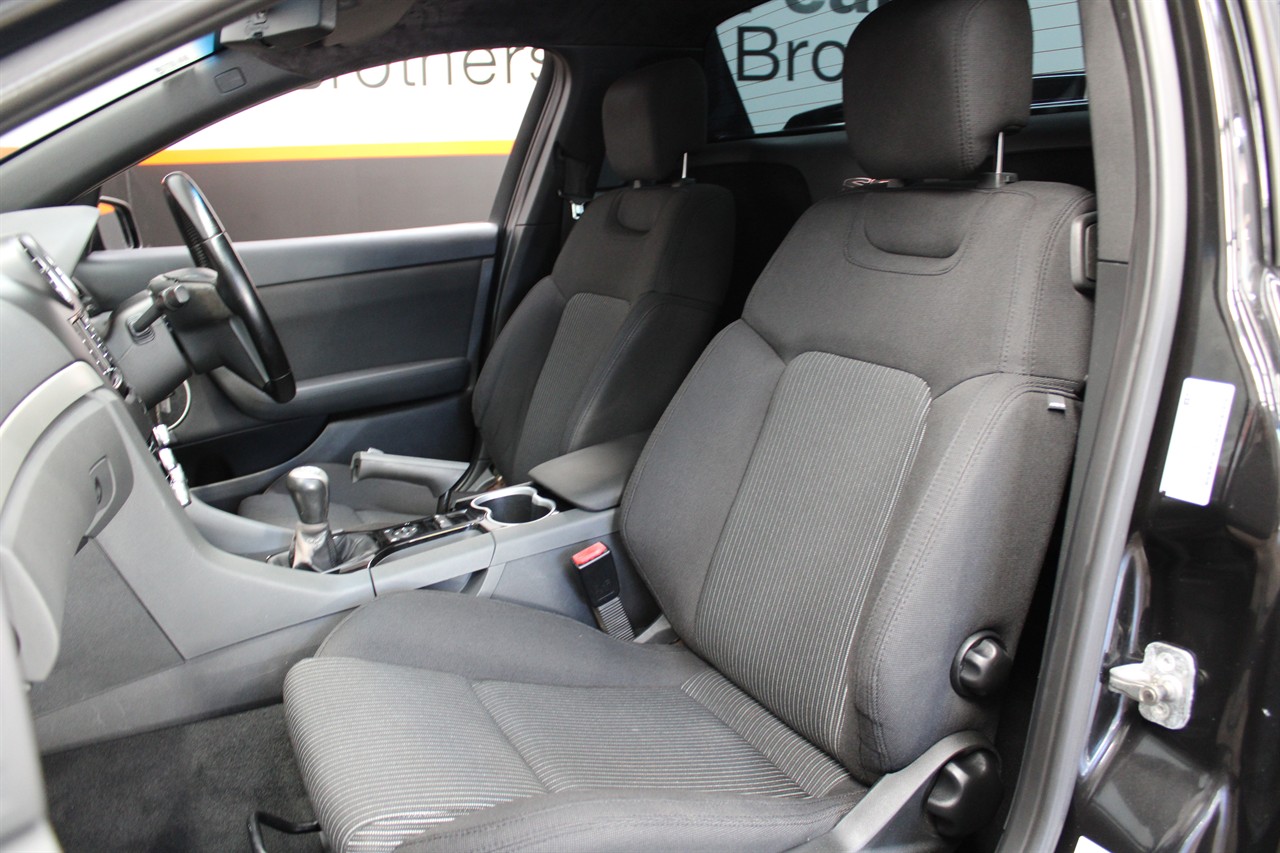 2012 Holden COMMODORE