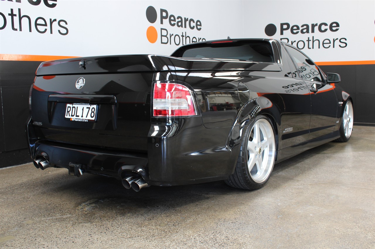 2012 Holden COMMODORE