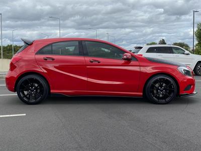 2013 Mercedes-Benz A180 - Thumbnail