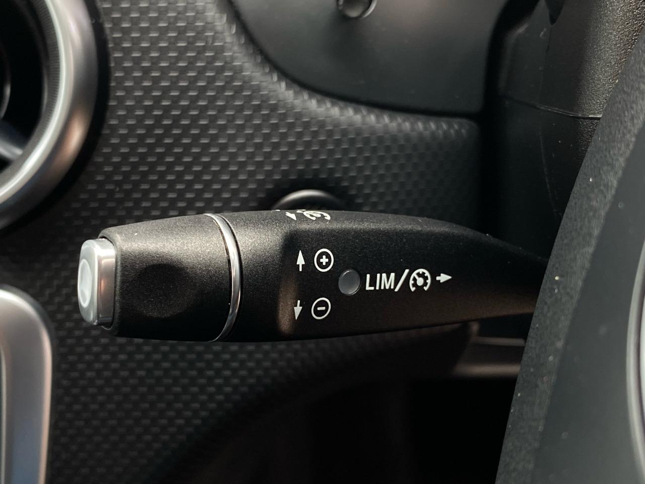 2013 Mercedes-Benz A180