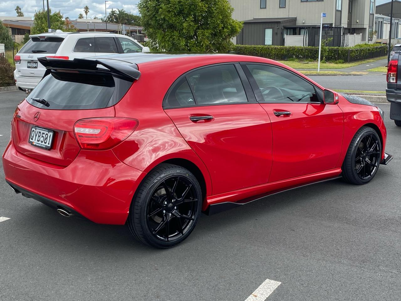 2013 Mercedes-Benz A180