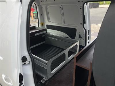 2021 Volkswagen Caddy - Thumbnail