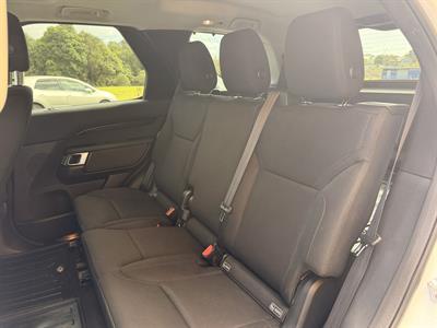 2018 Land Rover DISCOVERY - Thumbnail