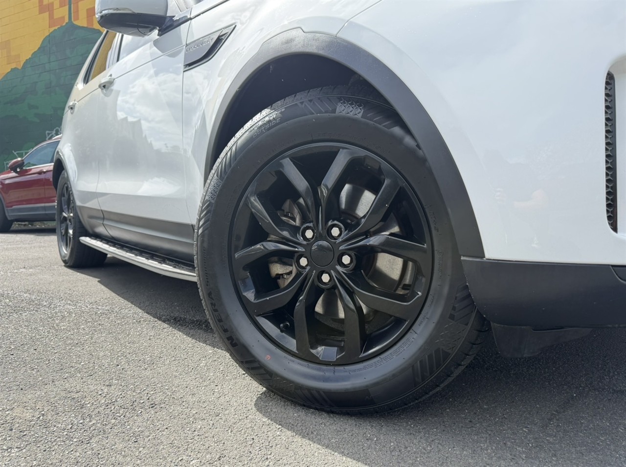 2018 Land Rover DISCOVERY