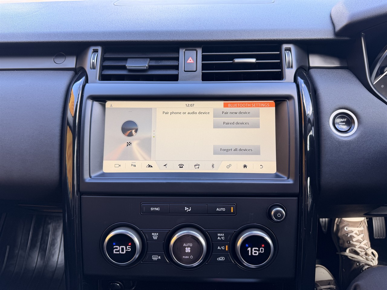 2018 Land Rover DISCOVERY