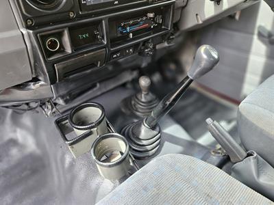 2001 Toyota Land Cruiser - Thumbnail