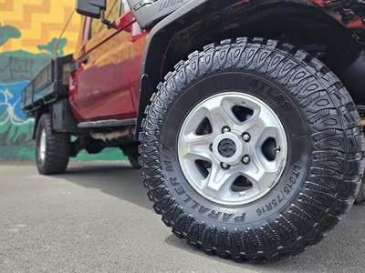 2001 Toyota Land Cruiser - Thumbnail