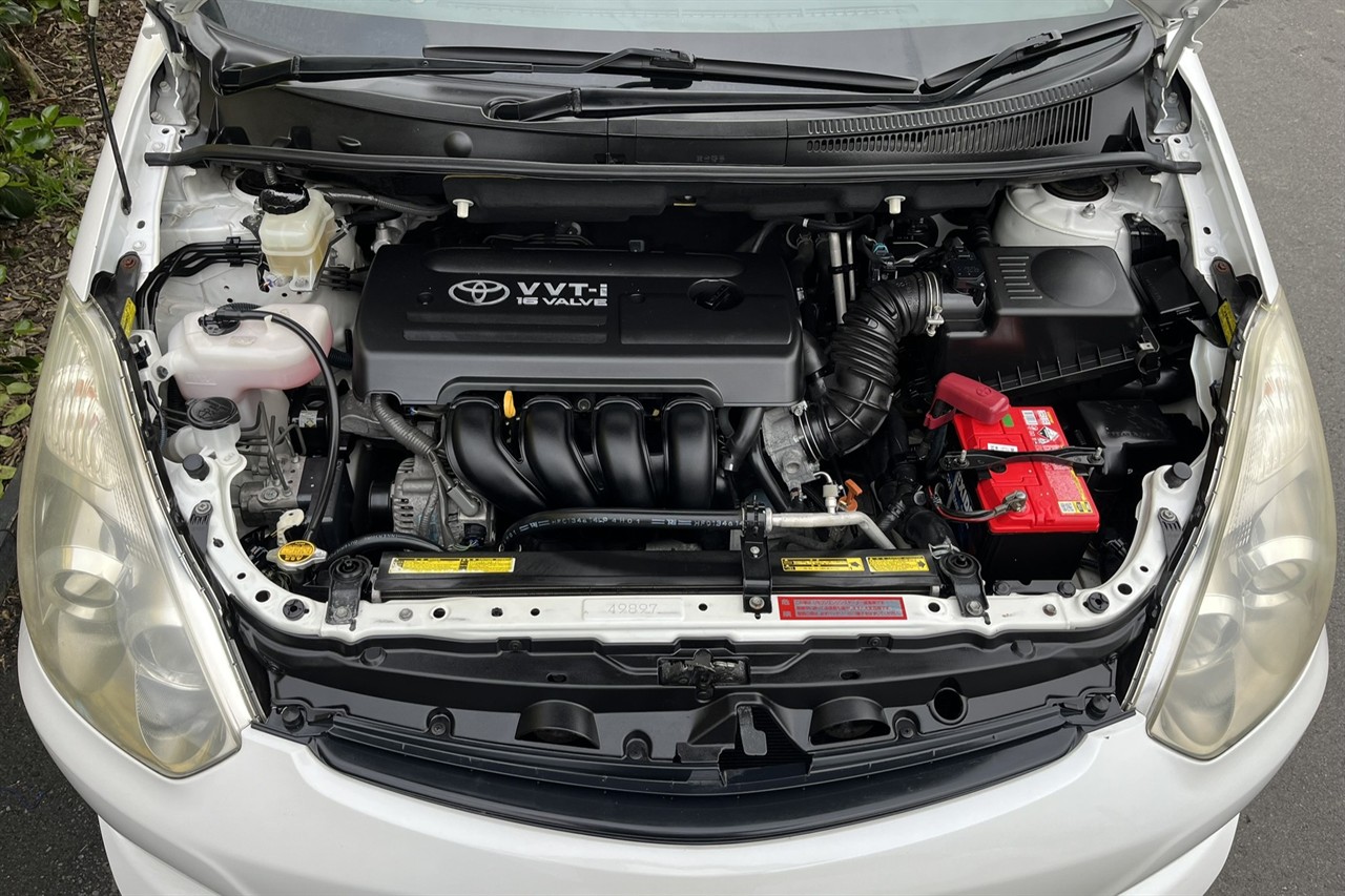 2006 Toyota Wish