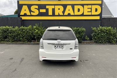 2006 Toyota Wish - Thumbnail