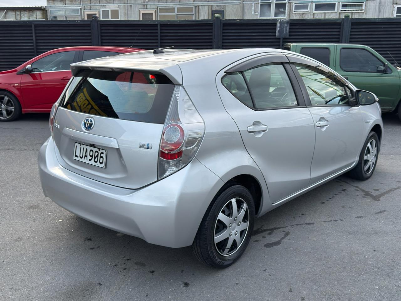 2013 Toyota Aqua
