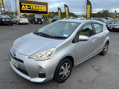 2013 Toyota Aqua - Thumbnail
