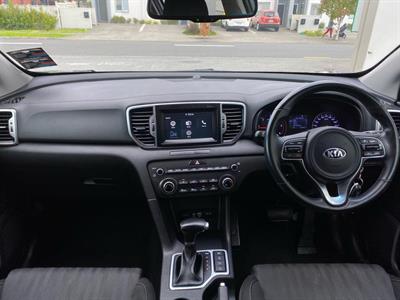 2018 Kia SPORTAGE - Thumbnail