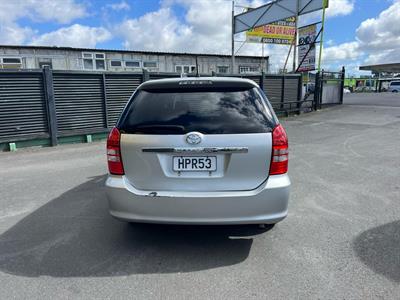 2004 Toyota Wish - Thumbnail