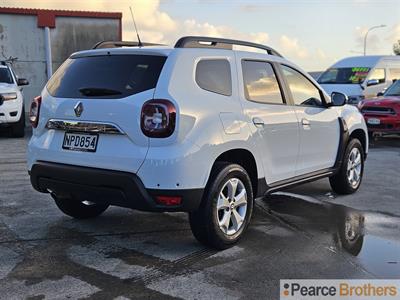 2021 Renault Duster - Thumbnail