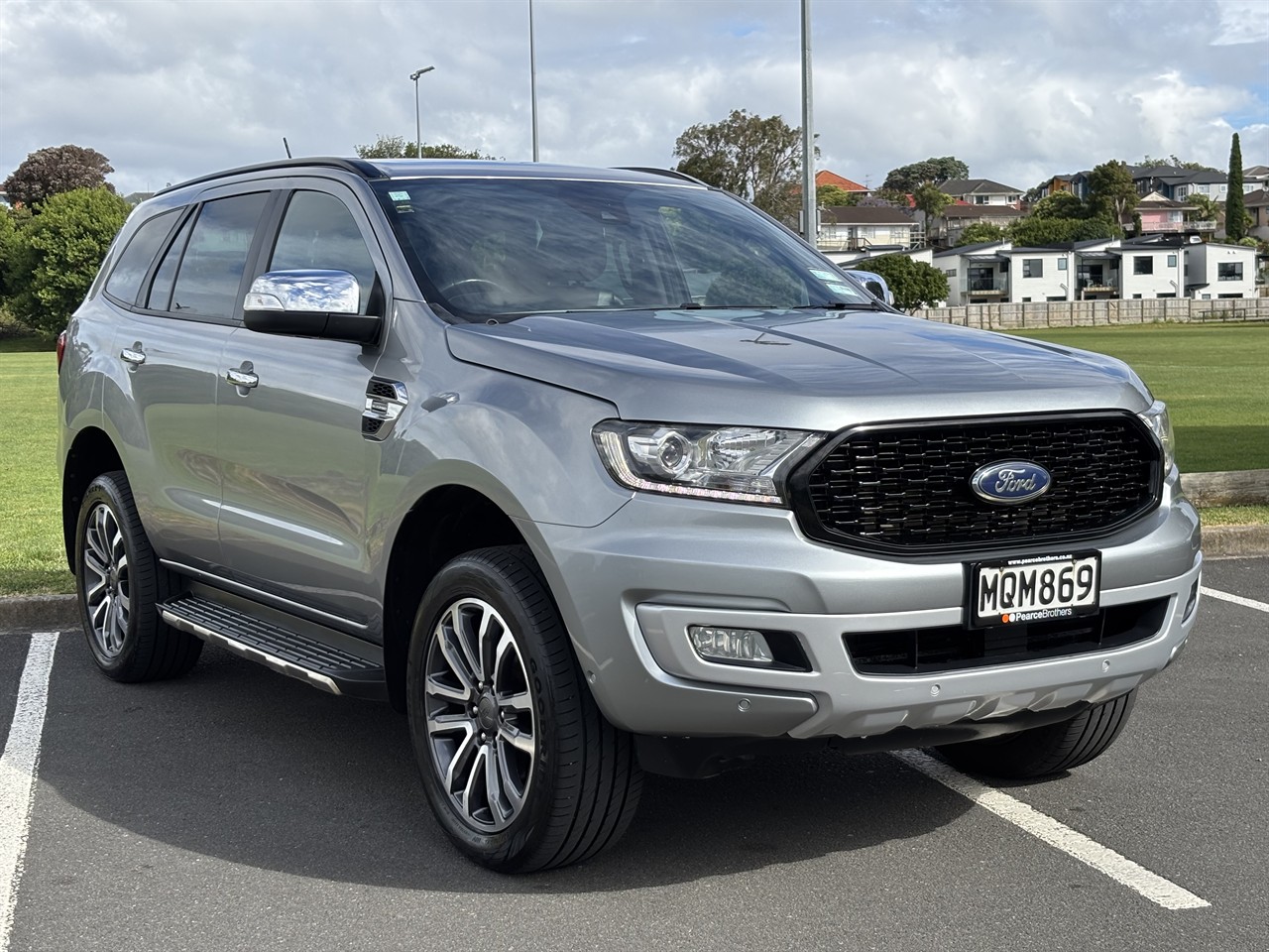 2020 Ford Everest