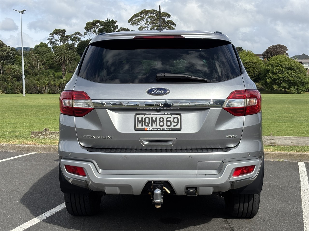 2020 Ford Everest