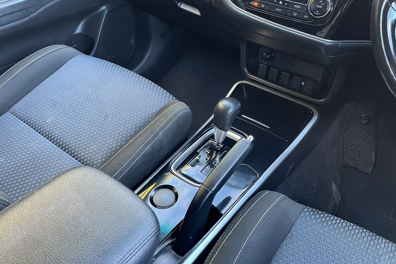 2017 Mitsubishi Outlander