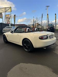 2007 Mazda ROADSTER - Thumbnail