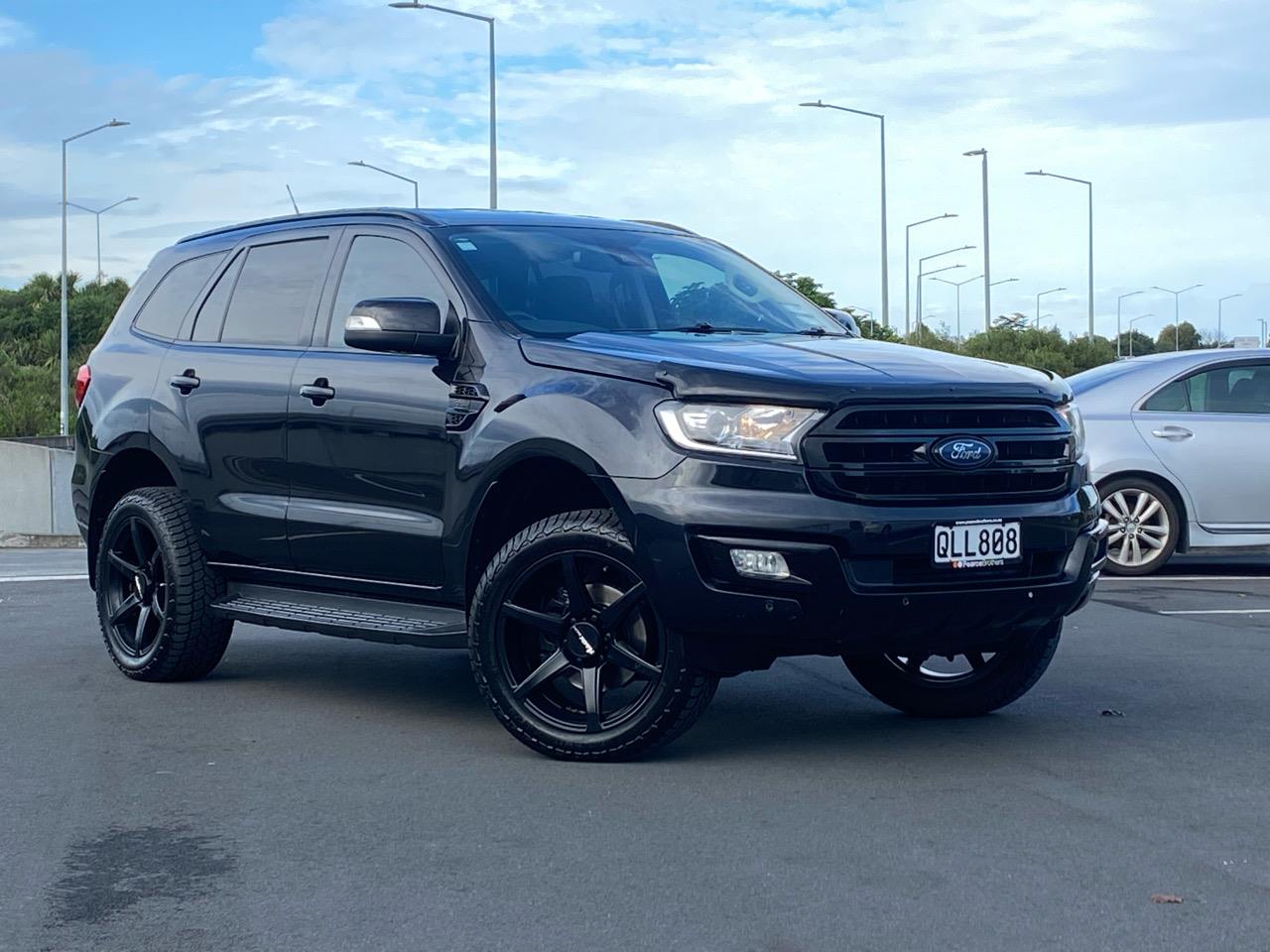 2016 Ford Everest