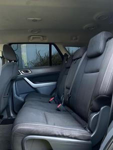 2016 Ford Everest - Thumbnail