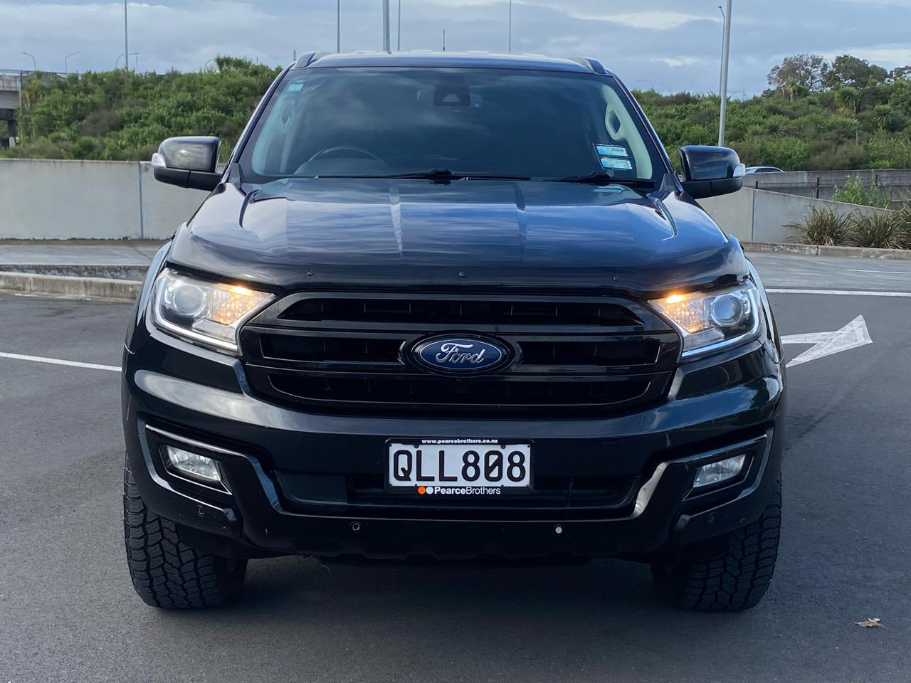 2016 Ford Everest