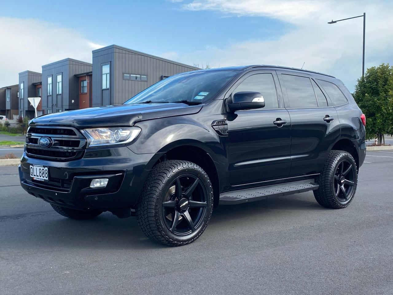 2016 Ford Everest