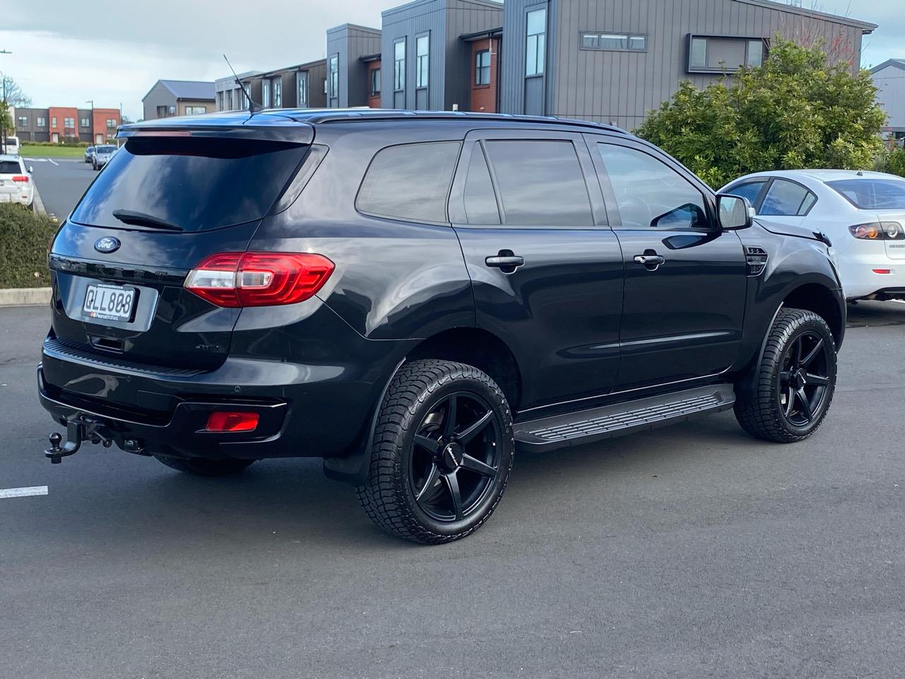 2016 Ford Everest
