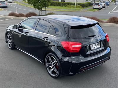 2013 Mercedes-Benz A250 - Thumbnail