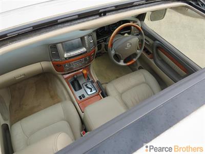 2003 Lexus LX 470 - Thumbnail