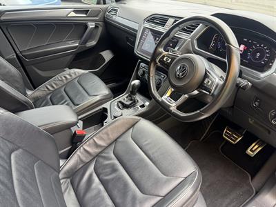 2021 Volkswagen Tiguan - Thumbnail