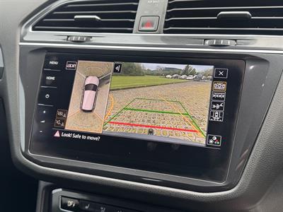 2021 Volkswagen Tiguan - Thumbnail