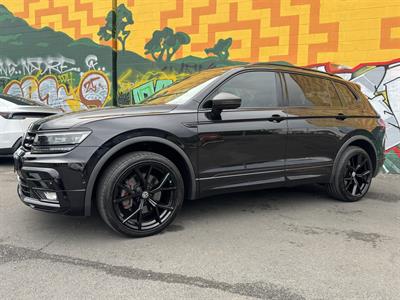 2021 Volkswagen Tiguan - Thumbnail
