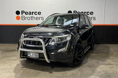 2022 MAHINDRA XUV500