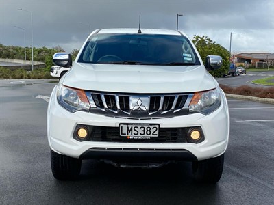2018 Mitsubishi Triton - Thumbnail