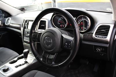 2012 Jeep Grand Cherokee - Thumbnail