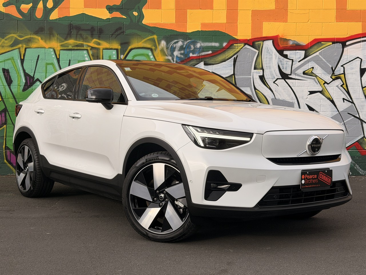 2023 Volvo C40