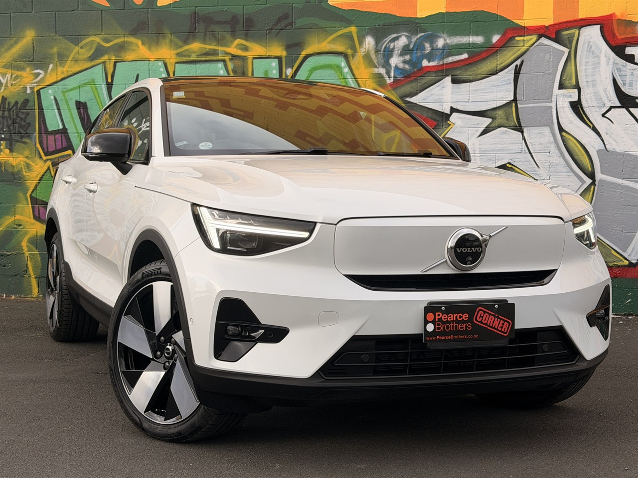 2023 Volvo C40