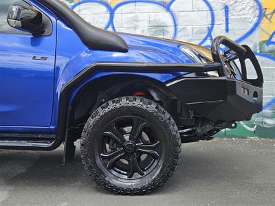 2018 Isuzu D-Max - Thumbnail