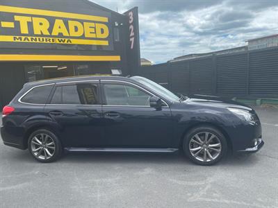 2013 Subaru Legacy - Thumbnail